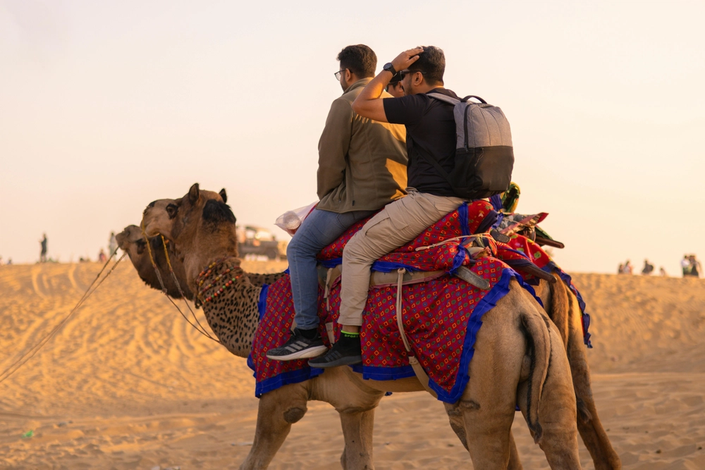Desert Safari Outfit Guide: What to Wear in the Desert