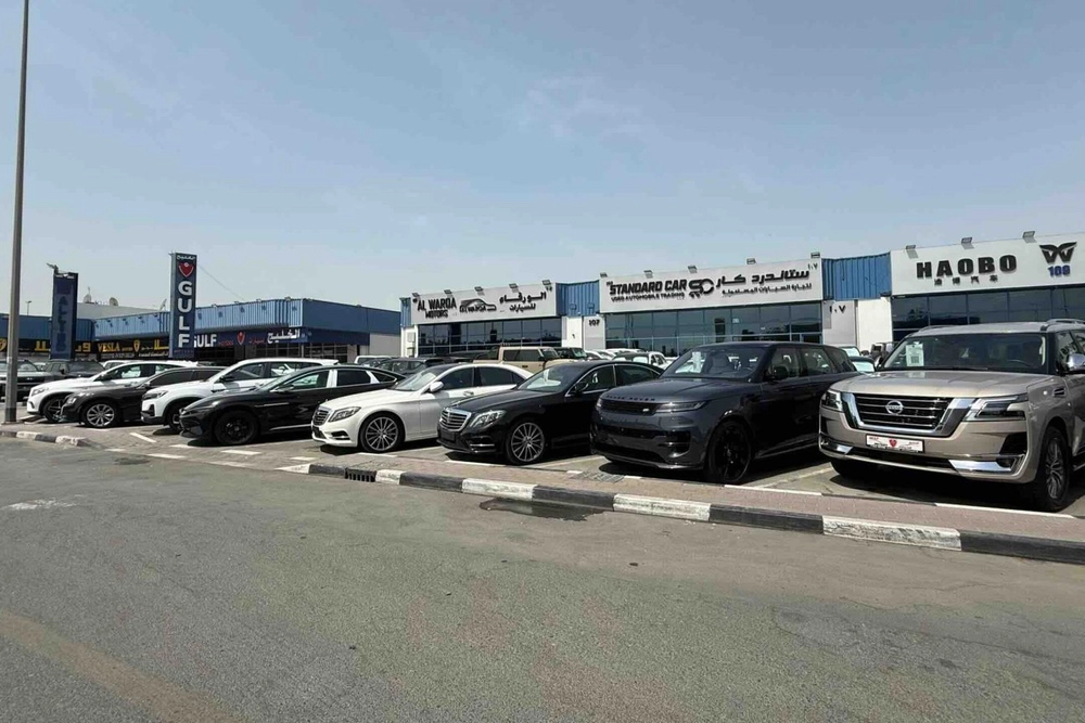 Is Al Aweer Auto Market Worth Visiting?