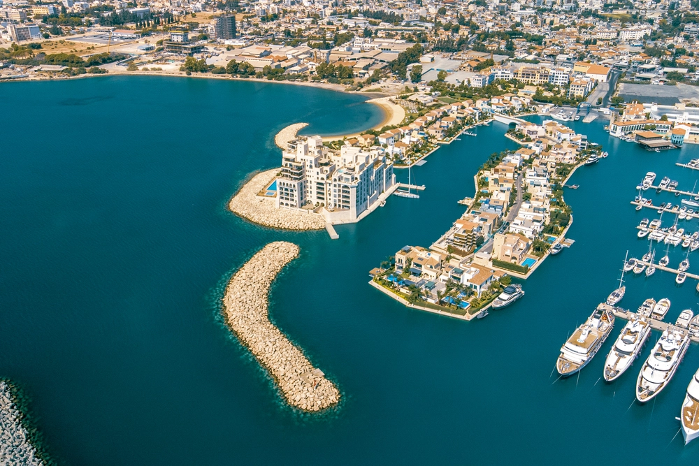 Dubai Marina Yacht Route Ideal for First-Time Cruisers